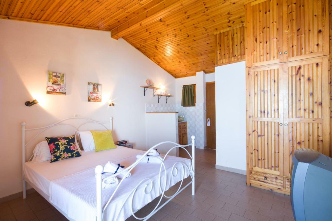 בניטסס Casa Dei Venti - Sea View Apartments - 100M From The Beach מראה חיצוני תמונה